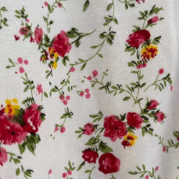 Lora Febian Women's Medium Cropped Cardigan Wildflowers Cottagecore Romantic‎ - Picture 5 of 7